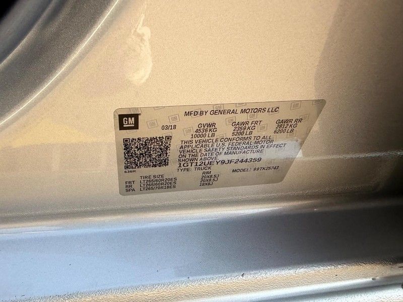 Used 2018 GMC Sierra 2500 Denali w/ Duramax Plus Package AWD/4WD image 21
