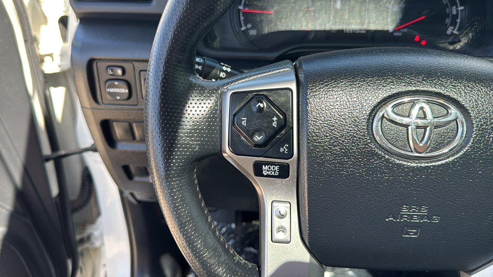 Used 2023 Toyota 4Runner SR5 Premium w/ Moonroof Package RWD image 19