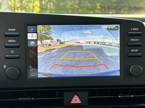 New 2025 Hyundai Elantra Sport FWD image 31
