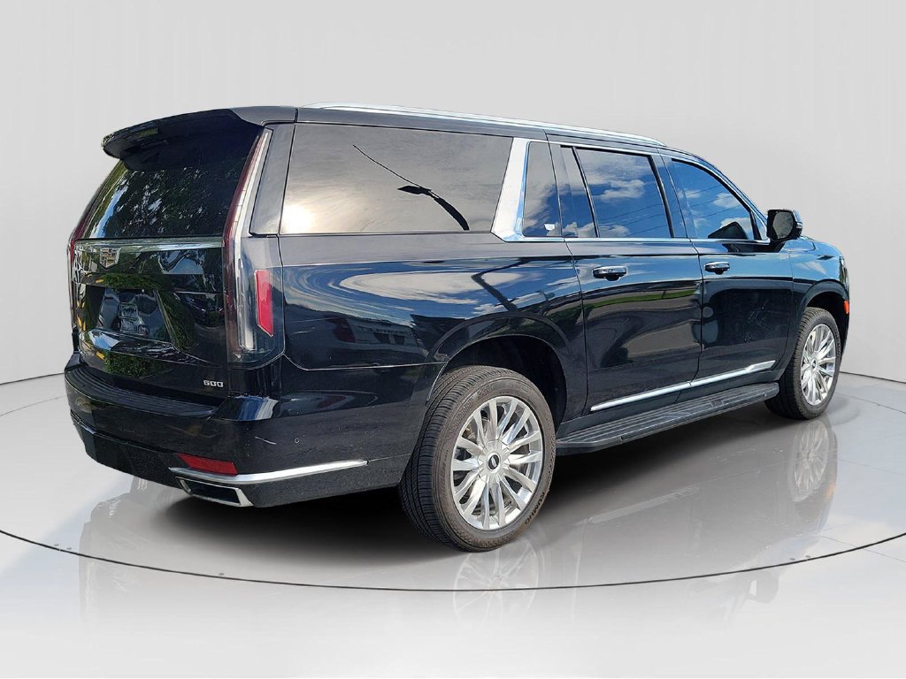 Used 2023 Cadillac Escalade ESV Premium Luxury RWD image 7
