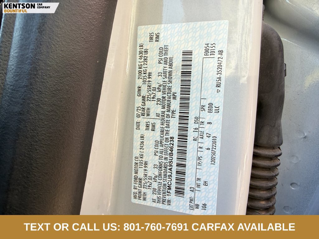 Used 2025 Ford Escape Platinum AWD/4WD image 37