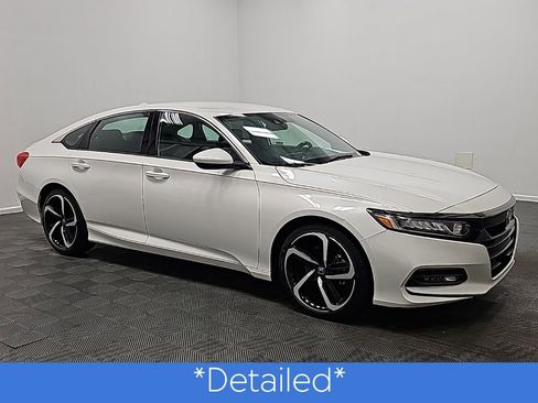 Used 2020 Honda Accord Sport image 3