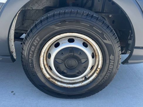 Used 2018 Ford Transit 250 148 Low Roof RWD image 26