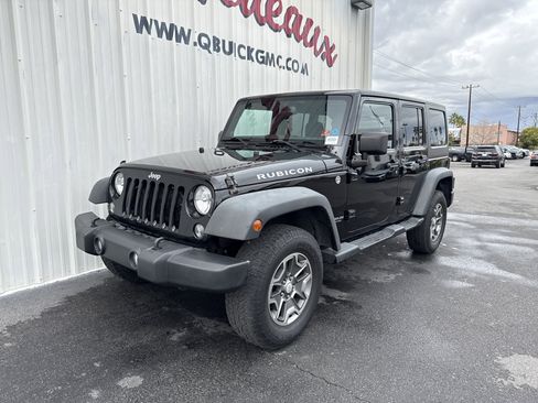 Used 2014 Jeep Wrangler Unlimited Rubicon w/ Connectivity Group image 7