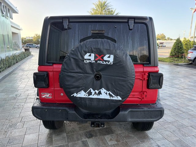 Used 2018 Jeep Wrangler Unlimited Sport AWD/4WD image 3
