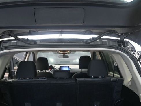 Used 2023 Nissan Rogue SV FWD image 19