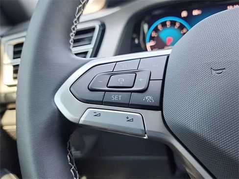 New 2026 Volkswagen Atlas Cross Sport SE image 25