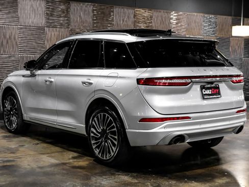 Used 2020 Lincoln Corsair Reserve w/ Equipment Group 201A image 16