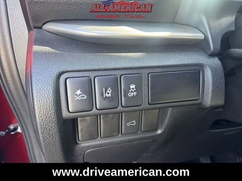 Used 2024 Mitsubishi Eclipse Cross SEL image 18