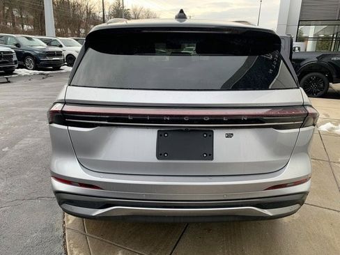 New 2026 Lincoln Nautilus Reserve w/ Jet Appearance Package image 11
