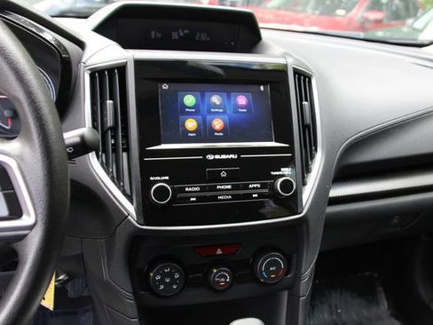 Used 2019 Subaru Crosstrek 2.0i AWD/4WD image 24