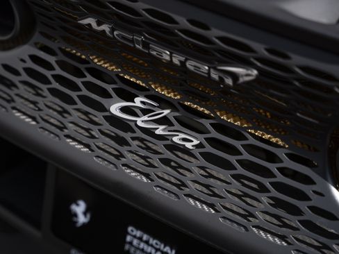 Used 2021 McLaren Elva RWD image 7