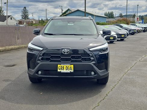 New 2026 Toyota Corolla Cross XLE image 3