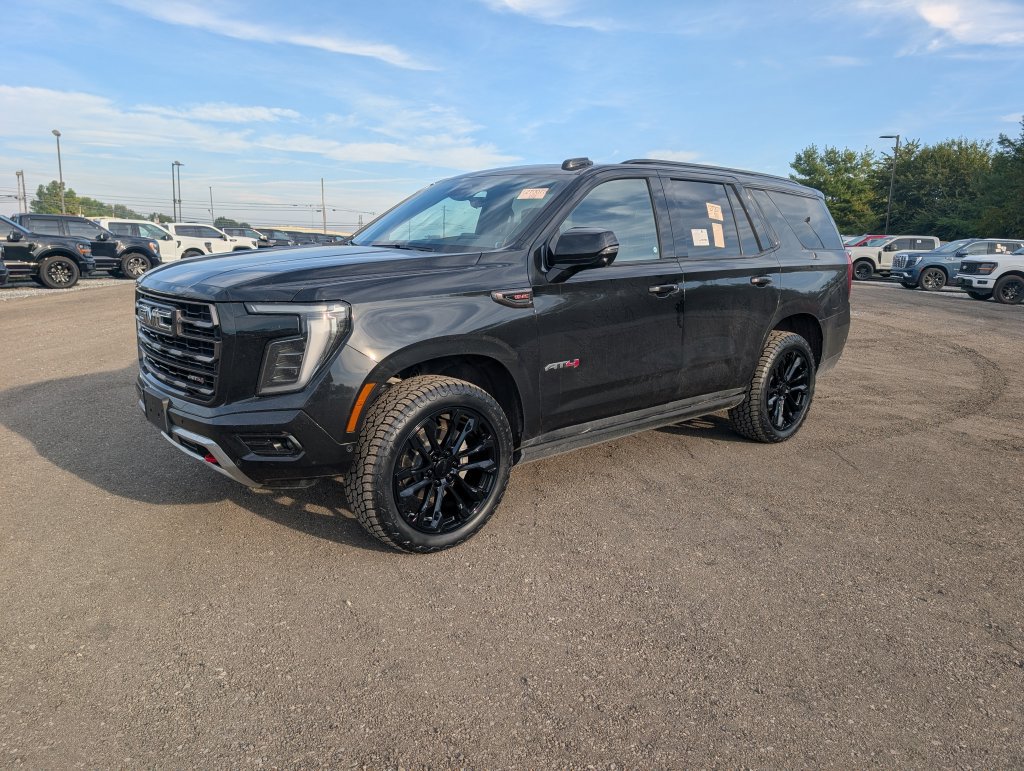Used 2025 GMC Yukon AT4 Ultimate w/ LPO, Floor Liner Package AWD/4WD image 2