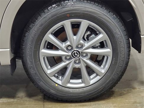 New 2025 MAZDA CX-5 AWD 2.5 S w/ Select Package image 8