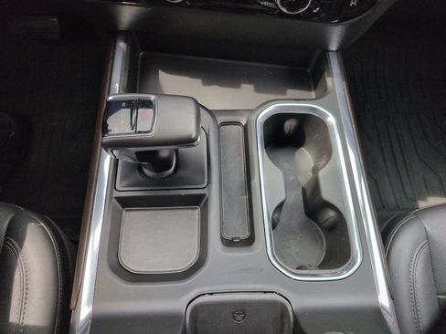 Used 2022 GMC Sierra 1500 SLT w/ SLT Premium Plus Package image 14