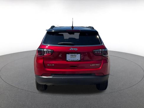 Used 2025 Jeep Compass Limited AWD/4WD image 12