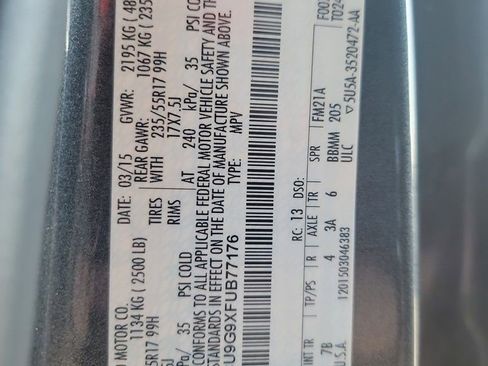 Used 2015 Ford Escape SE image 28