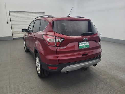 Used 2017 Ford Escape SE w/ SE Leather Comfort Package AWD/4WD image 6