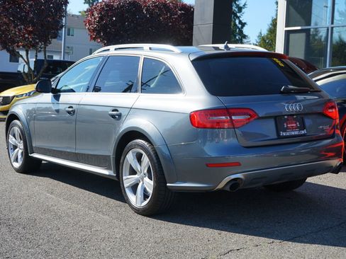 Used 2015 Audi A4 Premium Plus w/ Technology Package image 3