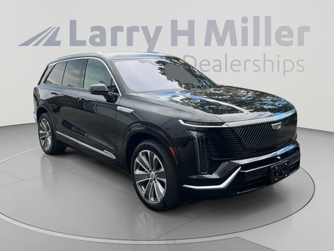 Used 2026 Cadillac Vistiq Luxury AWD/4WD image 7