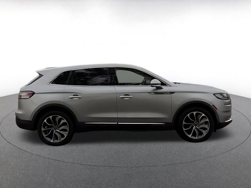 Used 2023 Lincoln Nautilus Reserve w/ Equipment Group 201A image 15