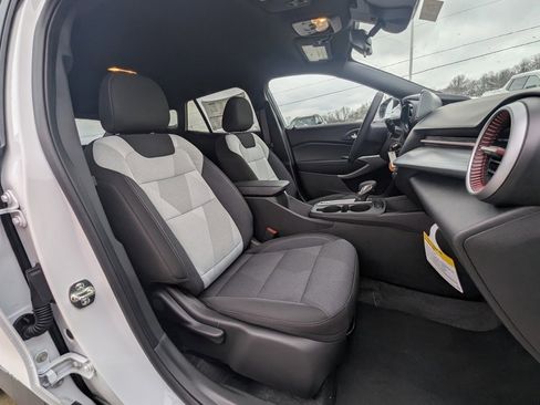 New 2026 Chevrolet Trax RS w/ Driver Confidence Package image 13