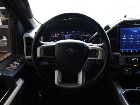 Used 2022 Ford F250 Lariat w/ Lariat Ultimate Package AWD/4WD image 17