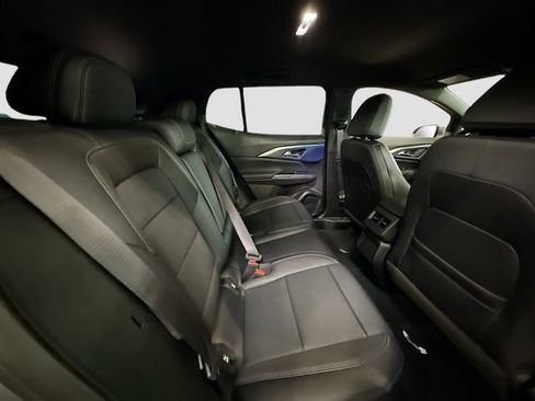 New 2026 Chevrolet Equinox EV LT image 27