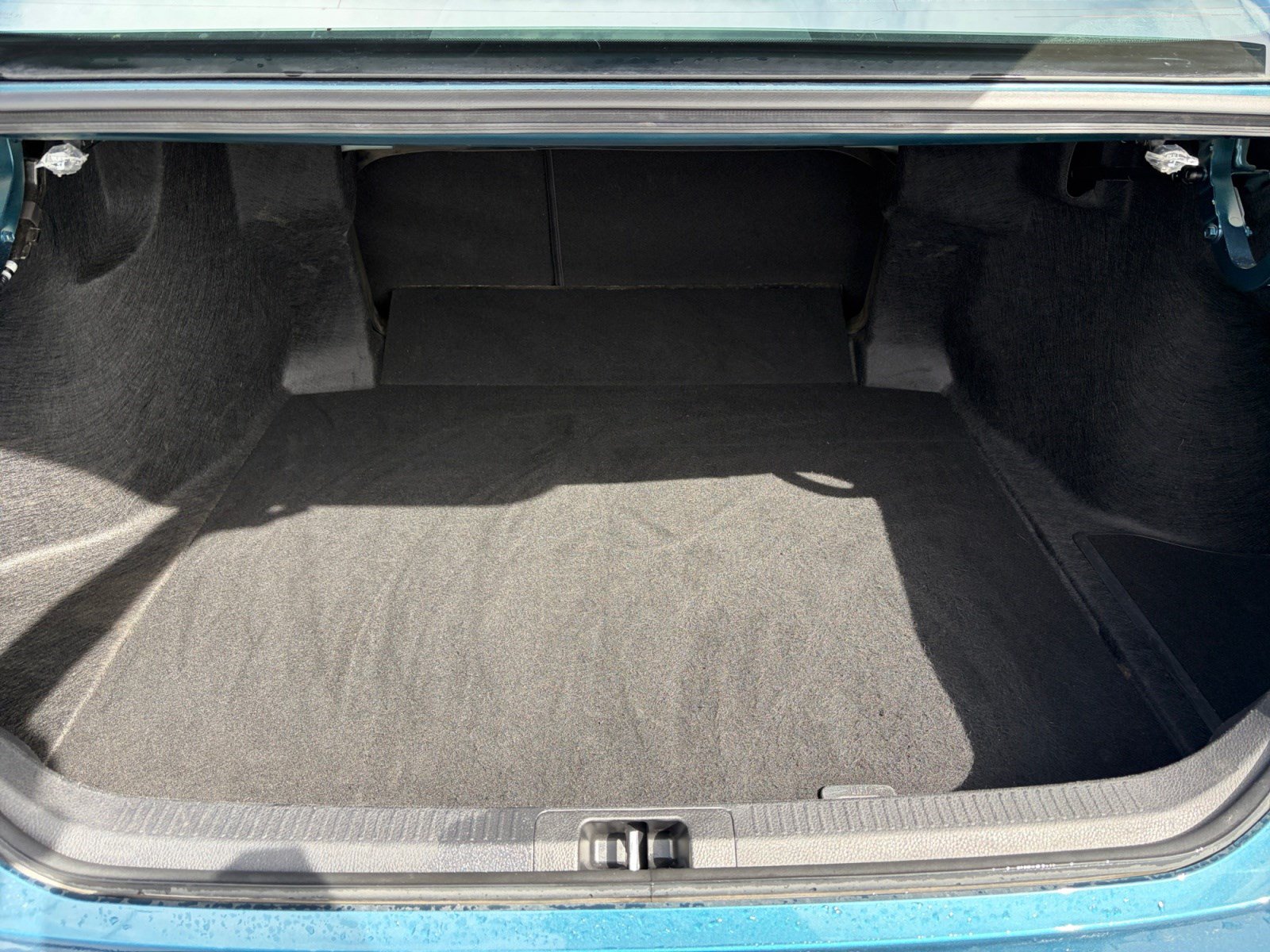 Used 2025 Toyota Camry SE FWD image 25