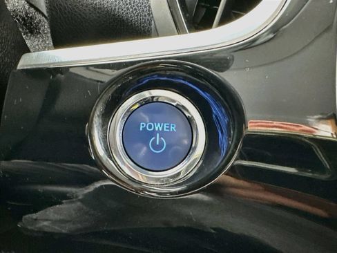 Used 2017 Toyota Prius Prime Advanced FWD image 28