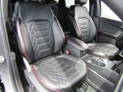 Used 2024 Ford Escape ST-Line Elite w/ Premium Technology Package AWD/4WD image 7
