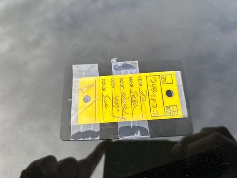 Used 2022 Tesla Model Y Performance image 31