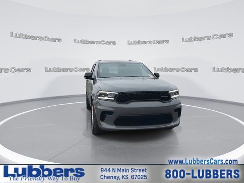 Used 2025 Dodge Durango GT image 3
