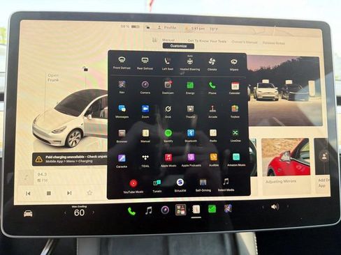 Used 2023 Tesla Model Y Long Range AWD/4WD image 22