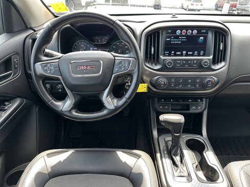 Used 2017 GMC Canyon SLE w/ All Terrain Package AWD/4WD image 16