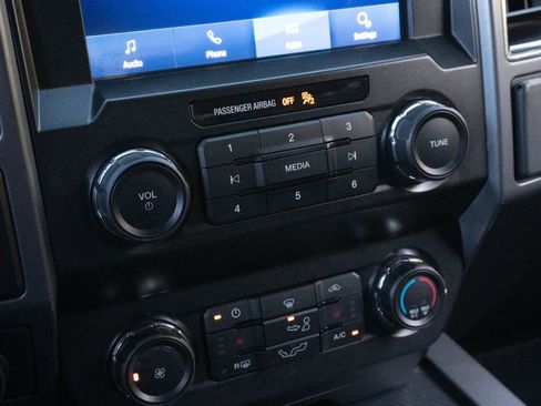 Used 2019 Ford F150 XLT w/ Equipment Group 302A Luxury image 34