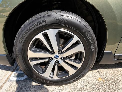 Used 2019 Subaru Outback 2.5i Limited AWD/4WD image 20