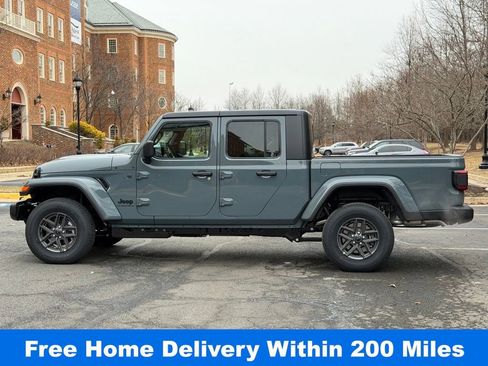 New 2026 Jeep Gladiator Sport image 10