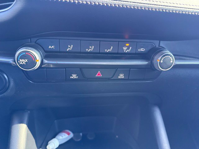 Used 2022 MAZDA MAZDA3 s FWD image 26