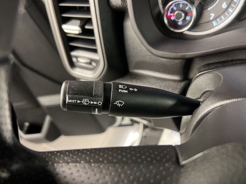 Used 2024 RAM 2500 Tradesman w/ Chrome Appearance Group image 20