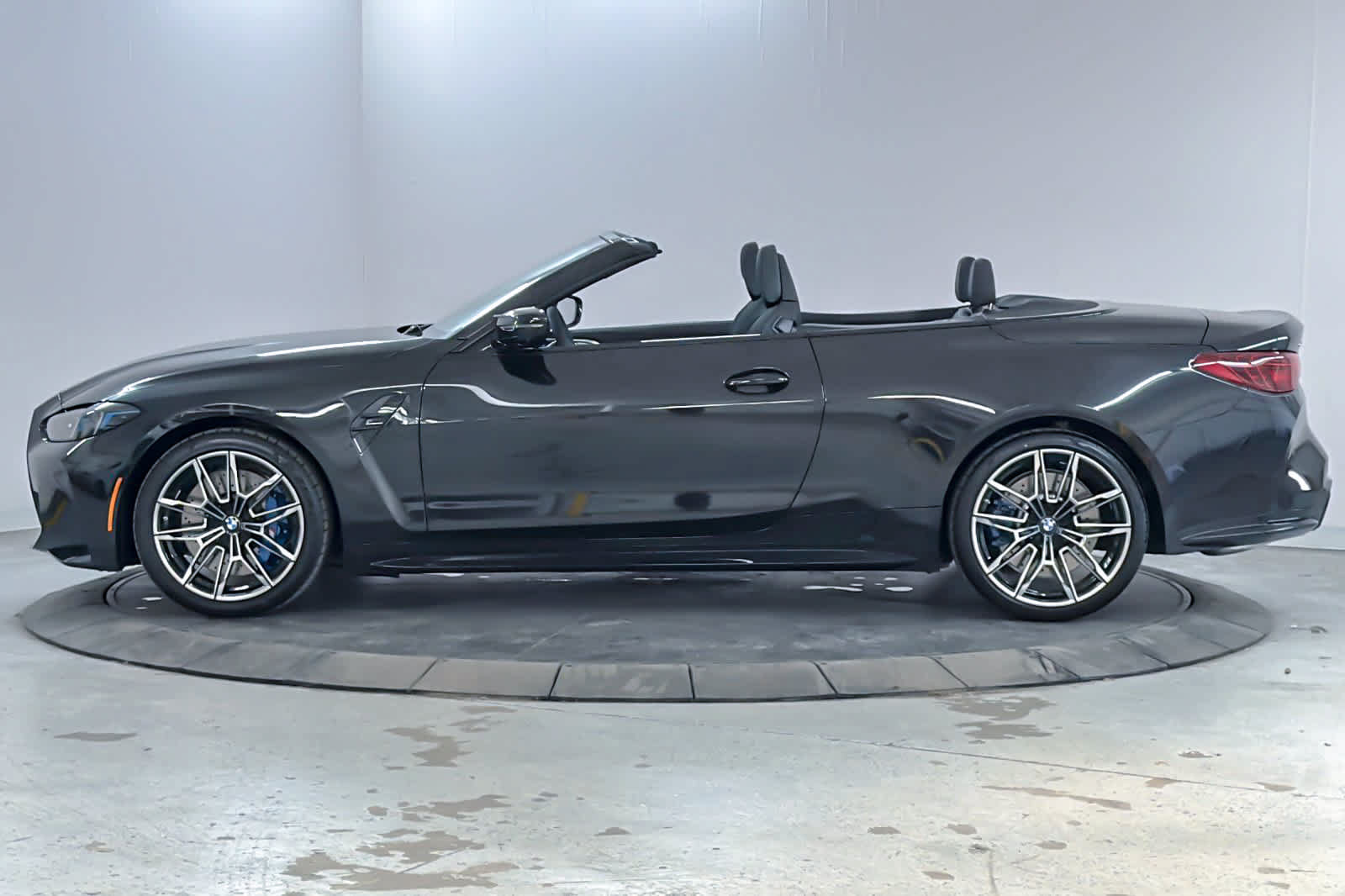 New 2027 BMW M4 xDrive Competition w/ Executive Package AWD/4WD image 5