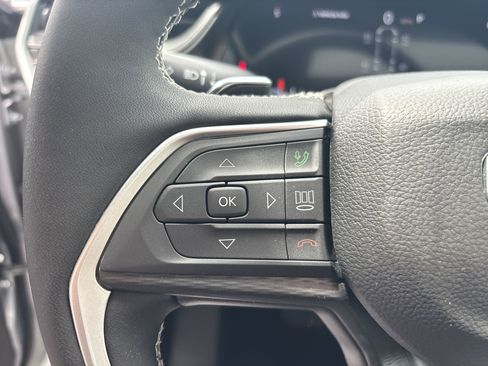 New 2025 Jeep Grand Cherokee L Altitude image 19