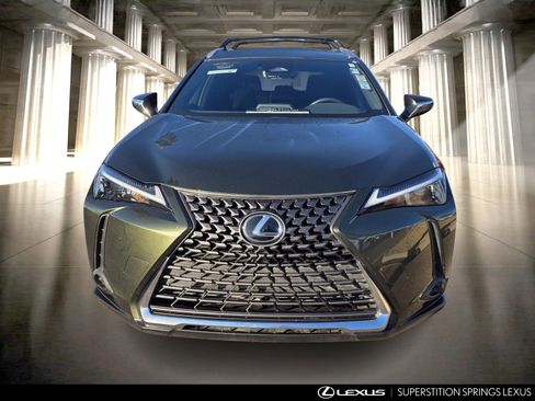 Used 2025 Lexus UX 300h FWD image 5