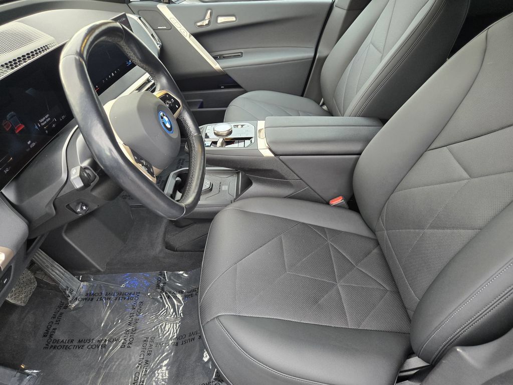 Certified 2024 BMW iX xDrive50 AWD/4WD image 16
