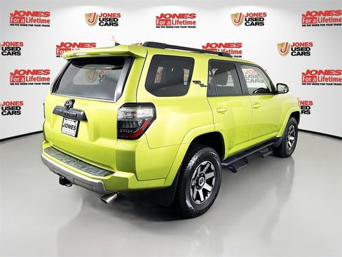 Certified 2023 Toyota 4Runner TRD Off-Road image 15