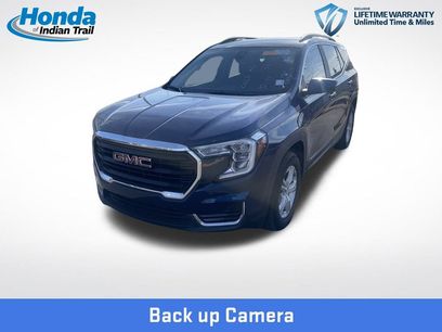 Used 2022 GMC Terrain SLE w/ Driver Convenience Package