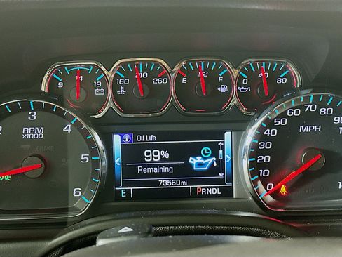 Used 2018 Chevrolet Tahoe LT w/ LT Signature Package AWD/4WD image 19