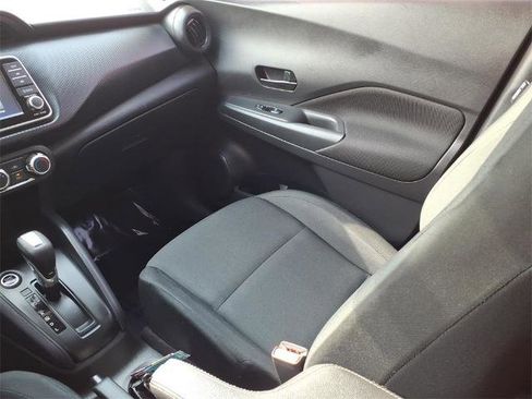 Certified 2024 Nissan Kicks S image 12