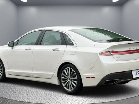Used 2020 Lincoln MKZ AWD w/ Convenience Package image 6